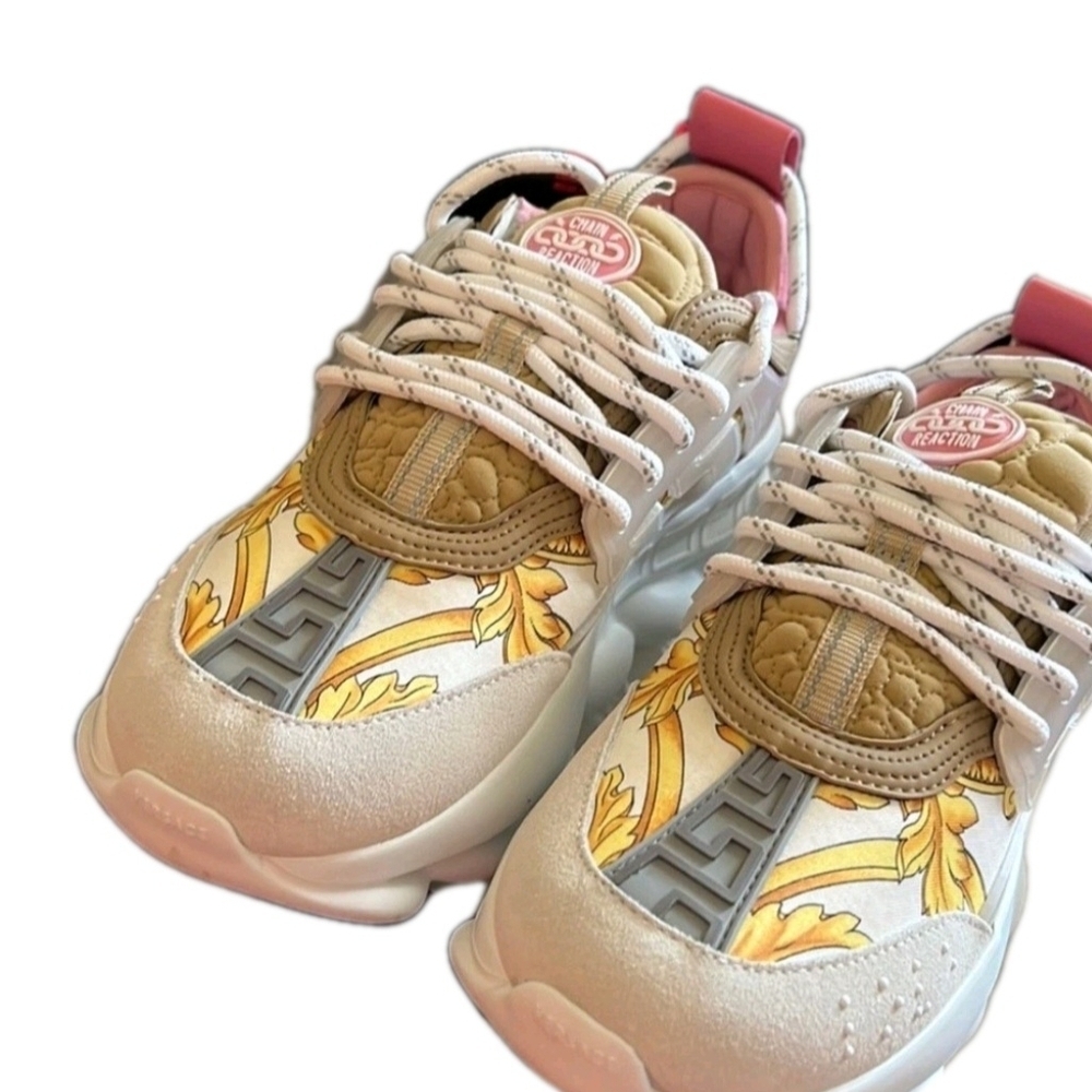 Versace Gold Hibiscus Baroque Print Pink Chain Reaction Trainers EU 37 US Wmns 7 - Picture 2 of 9